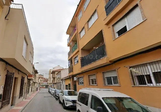 SE VENDE piso OKUPA en C Pi Antonio Hnez Carpe 13 de Murcia - foto 4