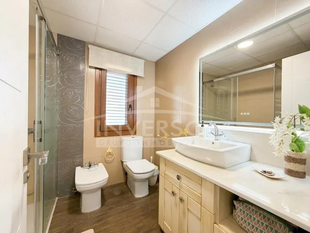 VIVIENDA ADOSADA CON PISCINA PRIVADA — 26