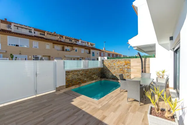 Pareado 3 habitaciones 154m² en venta - Los antolinos - foto 4