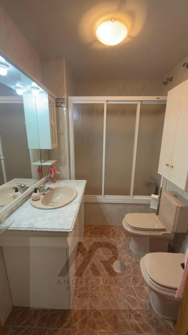 Piso de lujo junto al hospital de Mérida — 33