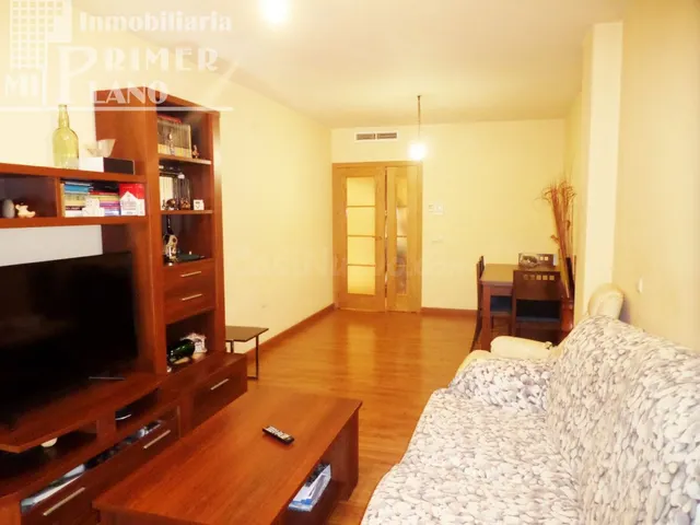 ¡EXCELENTE OCASIÓN DE COMPRA EN PLENO CENTRO DE TOMELLOSO! - foto 3