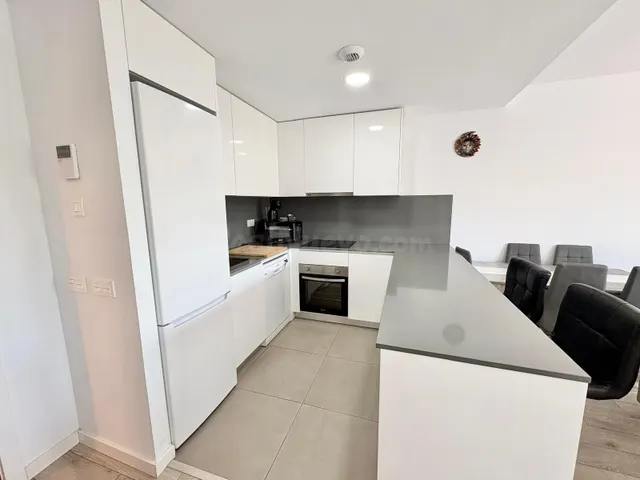 Precioso apartamento frente al mar disponible desde el 1 de  - foto 3