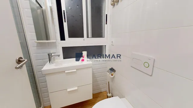 Hostal en pleno funcionamiento en el centro de Alicante | licencia turística | rentabilidad 10%-14% — 27