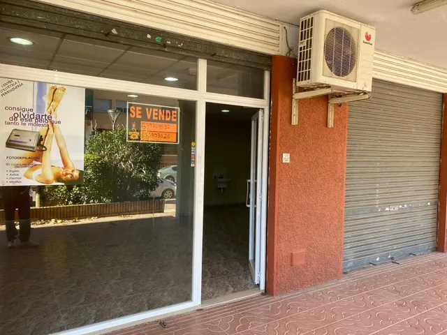 Local comercial en la zona de Camí Fondo en Martorell — 20