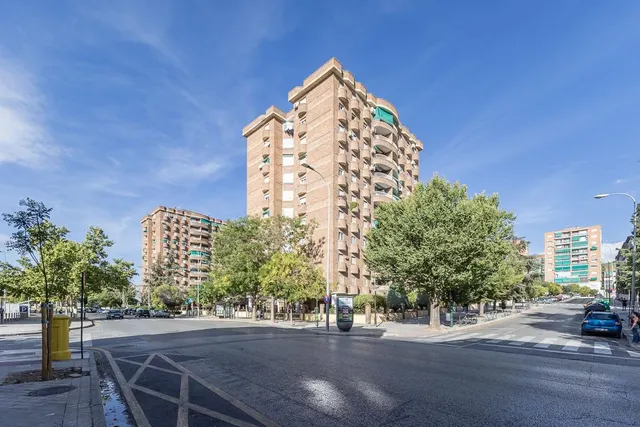 PISO CON GARAJE EN AV. PULIANAS — 34