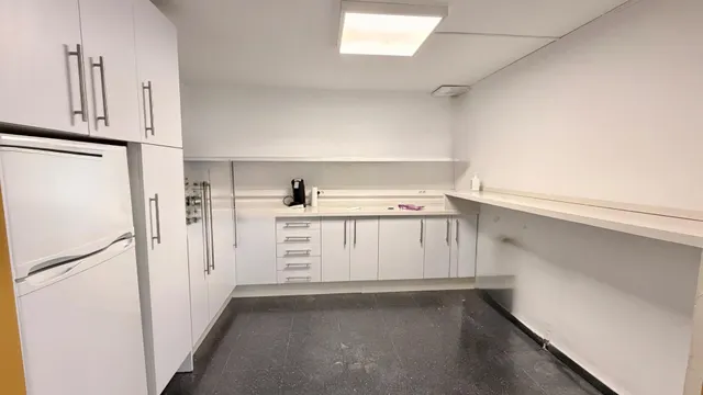 OFICINAS EN VENTA, CÓRDOBA — 18