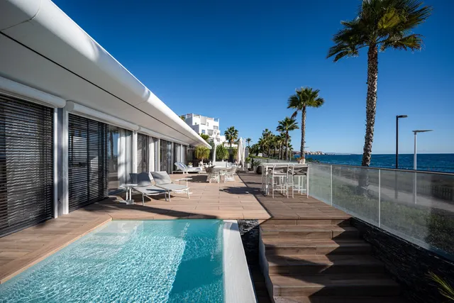 Chalet 4 habitaciones 715m² en venta - Costa Del Sol — 45