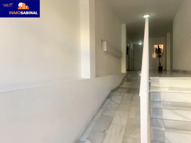 Ático de gran terraza en Roquetas de Mar — 15