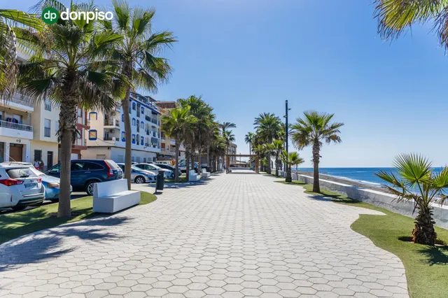 FANTÁSTICO PISO JUNTO A LA PLAYA - LA RÁBITA — 30