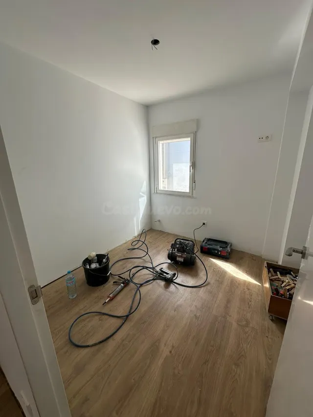 Piso 4 habitaciones 120m² en alquiler - Carmelitas-Oeste - foto 3