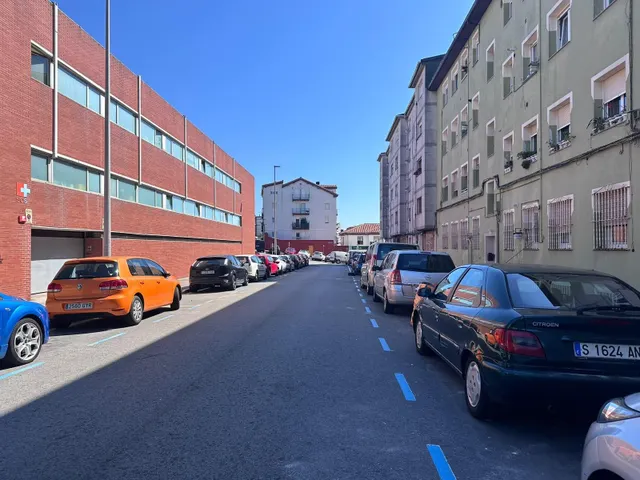 Piso reformado con espectaculares vistas a la bahía de Santander — 25