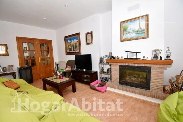 CHALET SEMINUEVO CON GARAJE, PISCINA Y AMPLIA PARCELA — 6