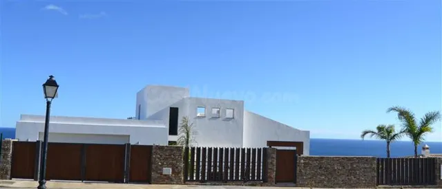 Chalet 5 habitaciones 750m² en venta - Costa del Sol - foto 2