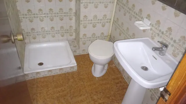 PISO AMPLIO Y LUMINOSO DE 4 habitaciones EN EL CENTRO DE EL VERGER — 17