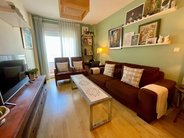 Venta de piso en Avda. Ciudad de Almeria — 2