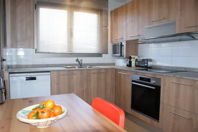 Piso en venta de cuatro habitaciones, zona Plaza Patines Palma — 12