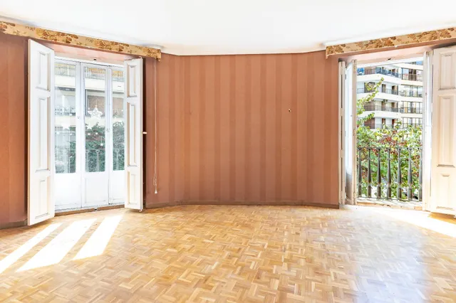 Exclusiva vivienda en Cirilo Amorós — 13