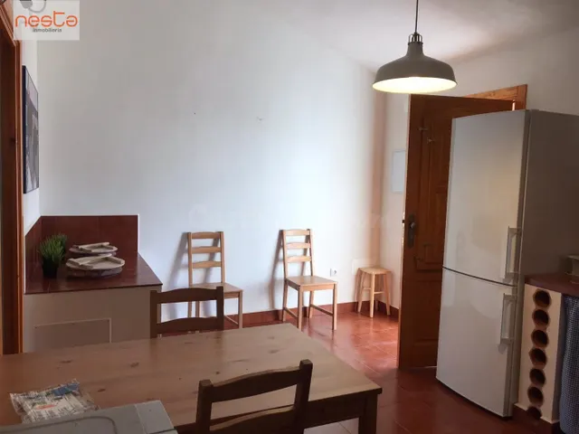 CASA REFORMADA CON JARDÍN - foto 3
