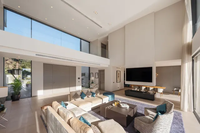 Chalet 5 habitaciones 573m² en venta - El Madroñal — 13