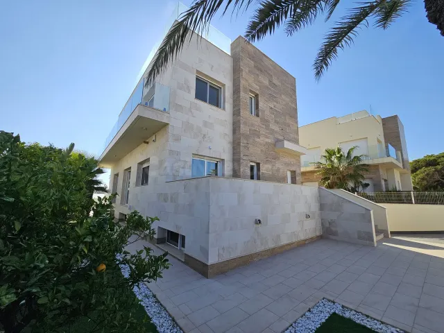 Villa 5 habitaciones 306m² en venta - La Zenia - foto 3
