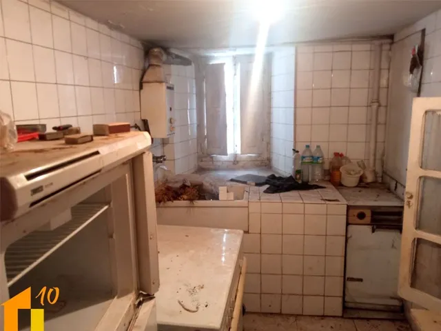 Casa para reformar íntegramente en Arcos de la Llana. - foto 4