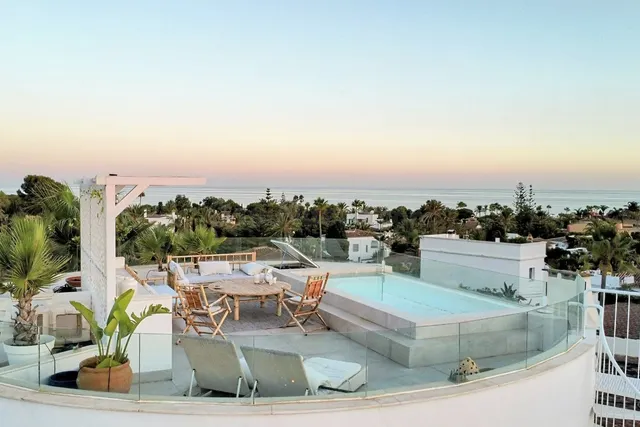 Chalet 3 habitaciones 309m² en venta - Marbella