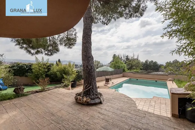 Espectacular casa independiente con piscina y grandes vistas - foto 4