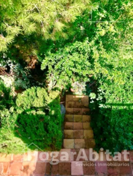 CHALET CON PISCINA, TERRAZA, GARAJE Y BARBACOA — 11