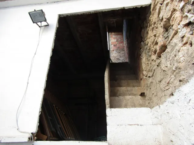 BENIPEIXCAR - CASA DE PUEBLO PARA REFORMAR - SE VENDE — 9