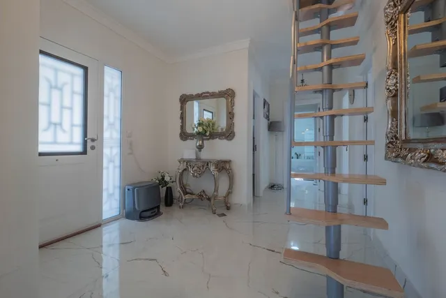Chalet 3 habitaciones 185m² en venta - South of spain — 28