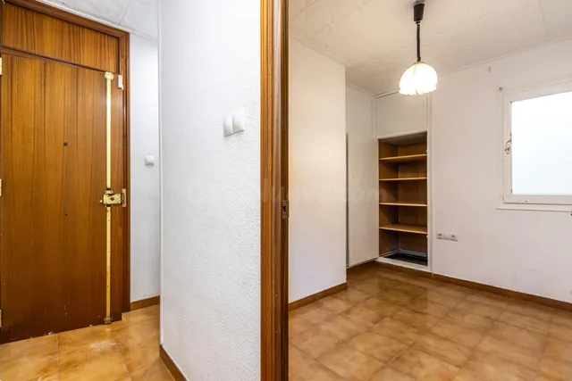 VIVIENDA ADOSADA EN VENTA EN CAN AURELL- TERRASSA - foto 5