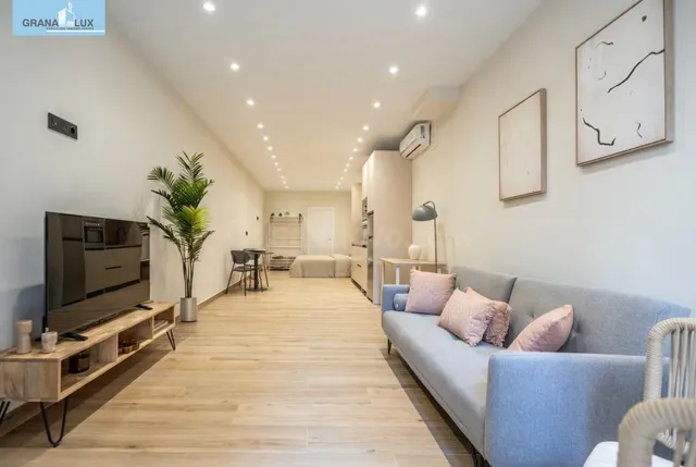 Amplia vivienda junto METRO Recogidas a estrenar! — 3