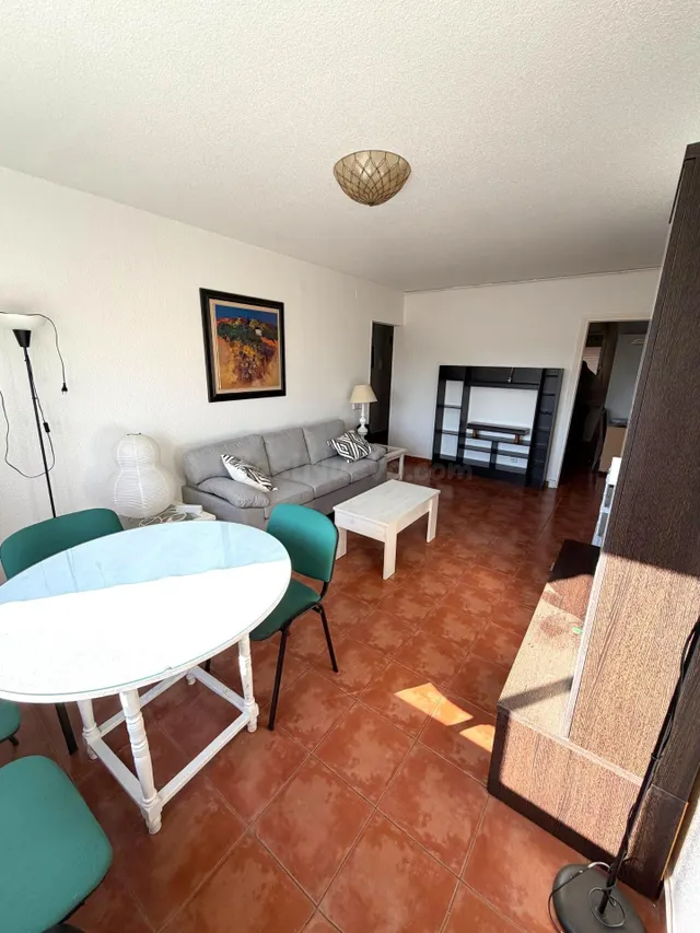 Piso de 3 habitaciones en Santa María de Gracia - foto 5