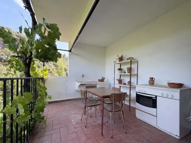 Casa con terreno, olivos y acceso al río Aguascebas — 21