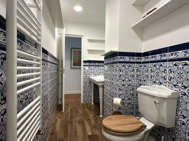 Se vende precioso piso en la calle san antón de Pamplona — 25