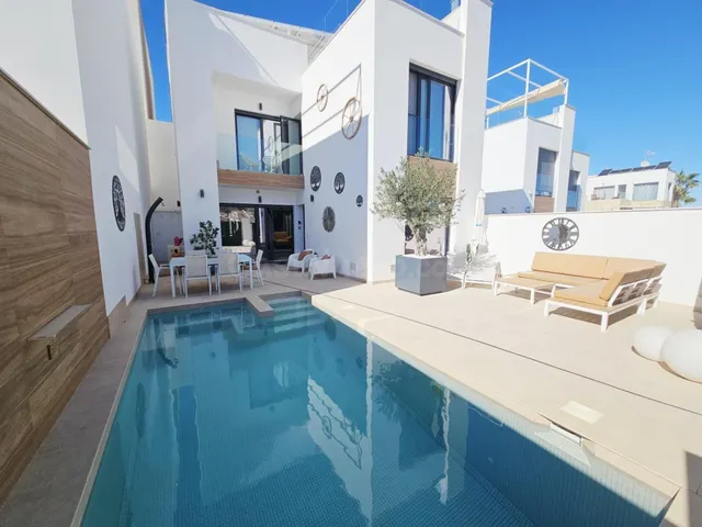 Villa adosada con piscina privada en Benijófar - 290MVC - Ma