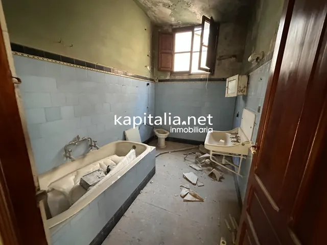 GRAN CASA A LA VENTA EN AGULLENT — 12