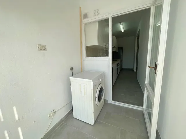 FABULOSO PISO REFORMADO CON 3 DORMITORIOS EN BENALMADENA COSTA — 13