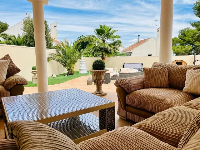 Villa 4 habitaciones 302m² en venta - Pueblo 9 — 34