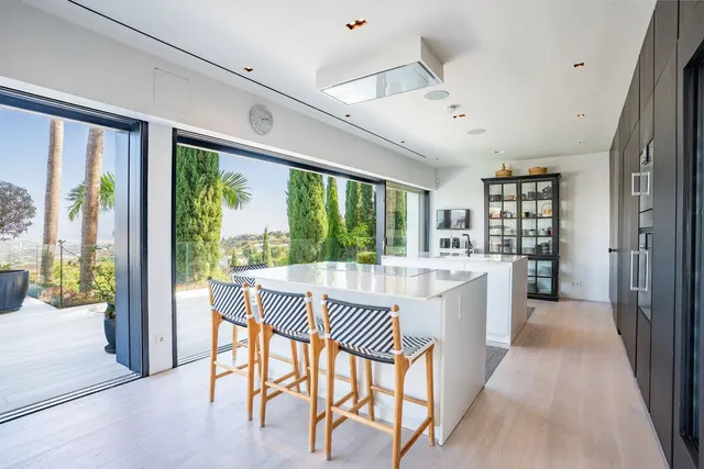 Villa 6 habitaciones 437m² en venta - El Vicario — 44