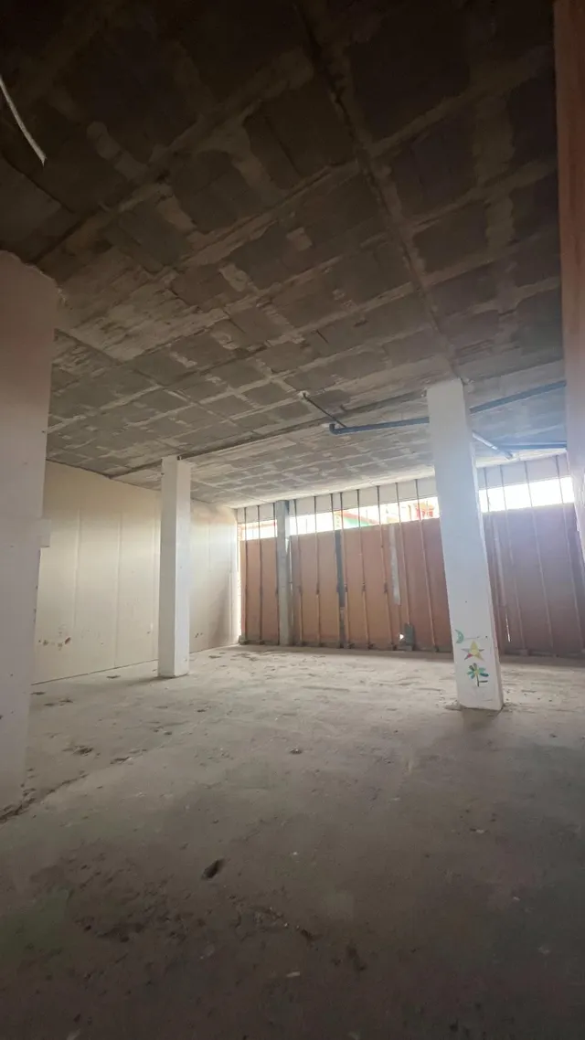 Amplio Local Comercial en Cappont, Lleida por €230.000 — 2