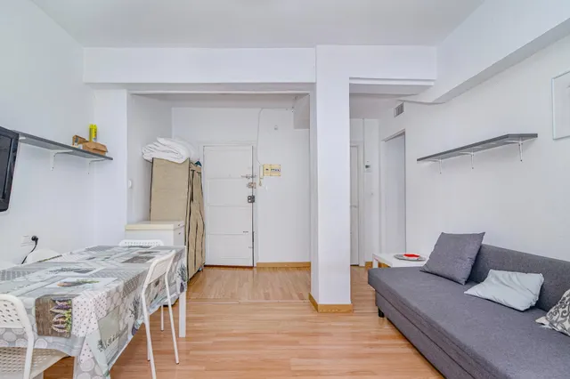 Piso en Calle Arabial — 10