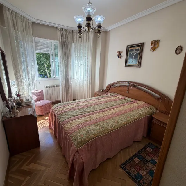 Urbanizacion privada con piscina, 4 dormitorios, 2 baños y posibilidad de adquirir una plaza de garaje doble — 33
