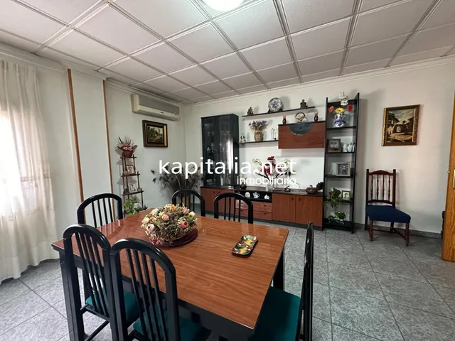 Chalet a la venta en Cocentaina, Alicante. — 5