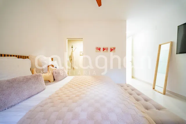 Exclusiva vivienda en Cruz de Gracia: elegancia, amplitud y privacidad — 21