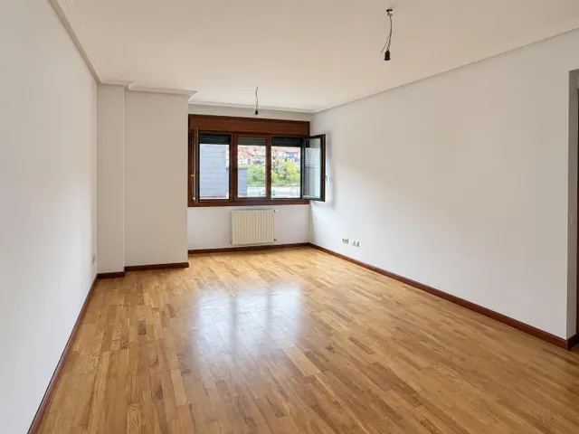 ¡a estrenar! dos dormitorios, terraza, garaje y trastero en Oviedo — 42