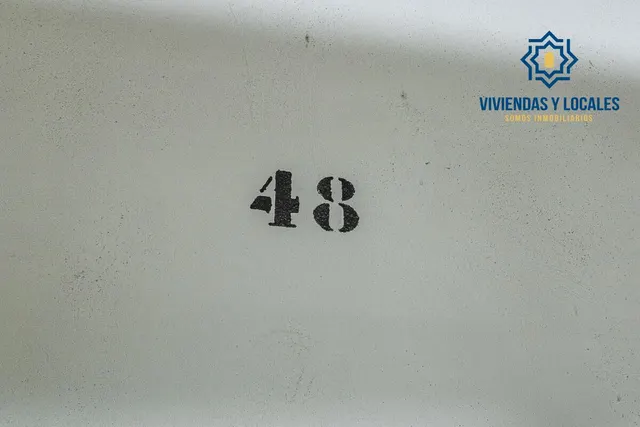 Piso en urbanización con piscina en Las Gabias — 17