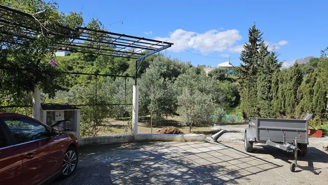 Finca rústica de 8000 m² con huerta y casa de aperos en Mija - foto 3