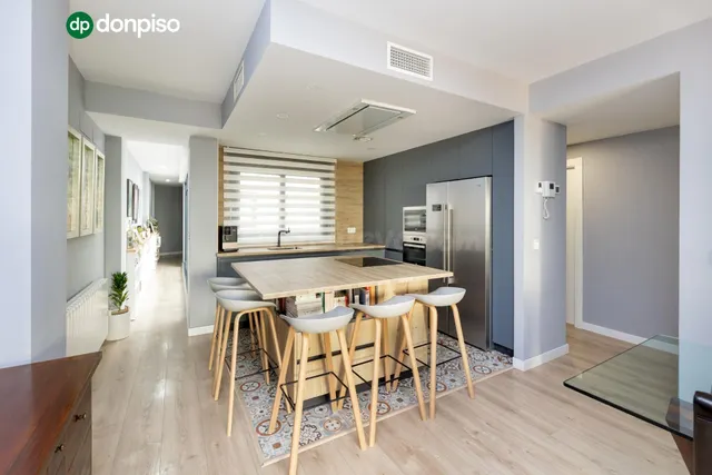 La vivienda perfecta para su familia. Edificio nuevo. Garaje. Excelente zona — 5