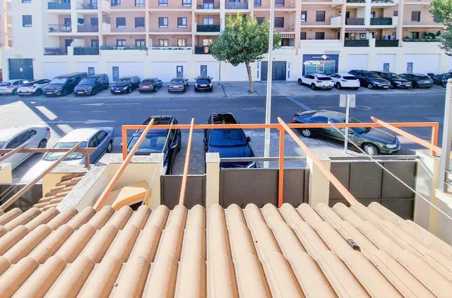 Adosado sin muebles en ciudad jardín — 41